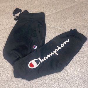 Women’s adult small Champion jogger sweatpants, black